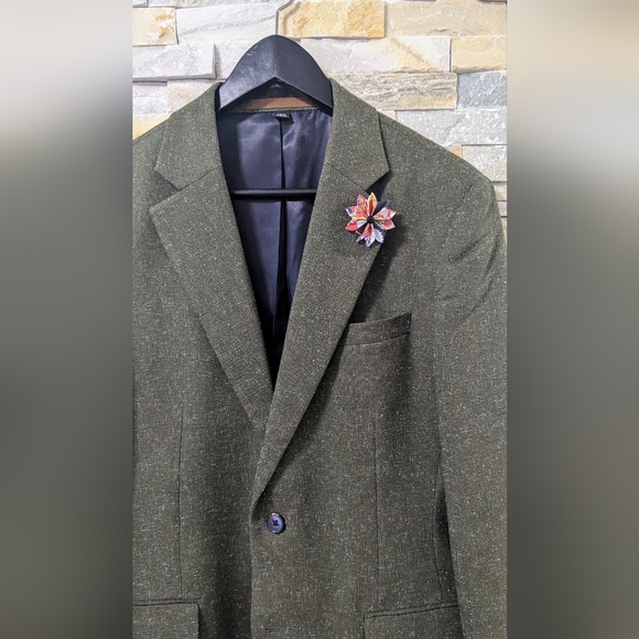 Kimono Flower Lapel Pin - Picture 5 of 7